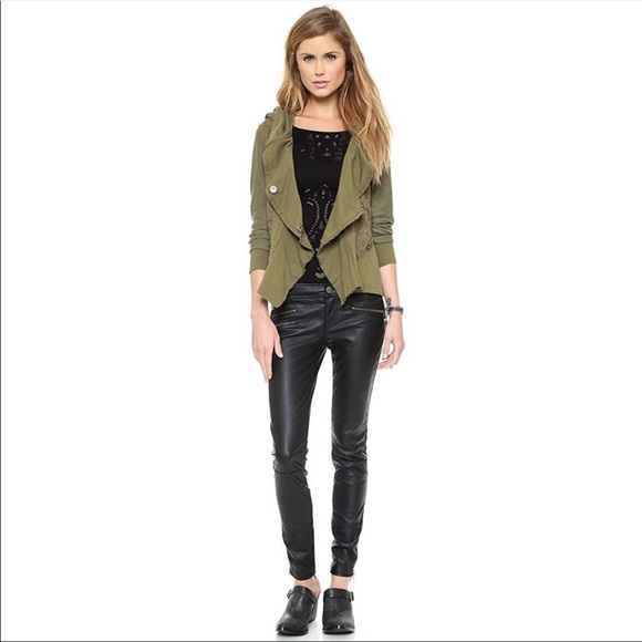 FREE PEOPLE Moto Faux Leather Pants Black Size 6 NWT - Picture 4 of 9